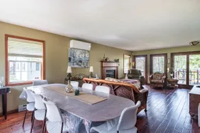 Lakefront Home on Lake Carobeth Pocono - Image 5