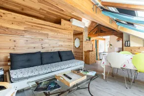 Le Presbytère cottage with stunning views of the lake - Image 4