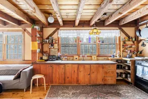 Year Round Mountain Retreat - Image 4