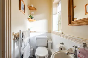 4 Star Cotswold stone cottage - Image 5