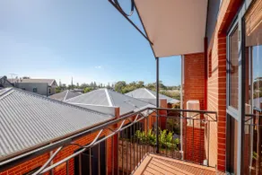 Sunset views over South Fremantle - Image 3