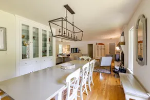 3000 sq ft lake house with views from every window - Image 3