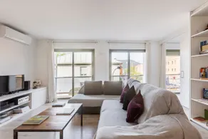 2 DOUBLE BEDROOM APARTMENT NEAR THE LAKE. PARKING - Image 3