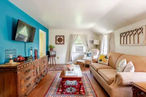 The Vintage Suite at Park House - Image 2