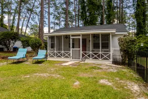 The Little White Cottage - Image 5