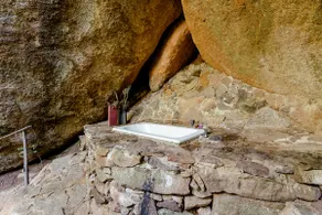 Cabin in the Woods - Cave Bathtub - Total Privacy - Image 2