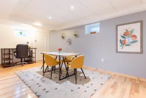 Cozy spot located minutes away from Hudson River - Image 3