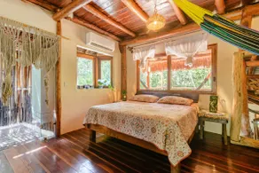 Selvaluna Eco-Chic Cabin - Image 3