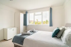 BY THE SEASIDE - 1 BEDROOM APARTMENT+ POOL+PARKING - Image 4