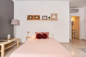 CHIC APARTAMENT - Image 4