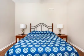 Main Street Retreat - Image 3