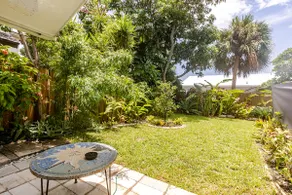 Tropical beautiful hideaway-close to everything - Image 5