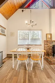 Black Bear Den Great for families, friends, dogs! - Image 3