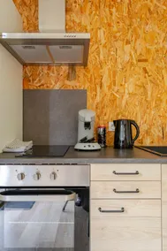 Small wooden house - Image 5