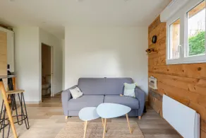 Small wooden house - Image 3