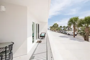 Beach Side- 2Br 2Ba 3bed | POOLS- GEM-BEACH! - Image 4
