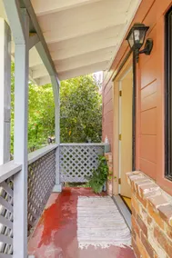 The Carriage House: Short Walk to Old Town - Image 5