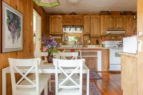 Baker's Harvest House Cute & Cozy near 2 wineries - Image 3