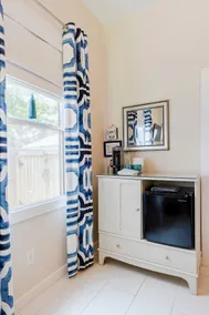 Guest suite w/ patio, 12min to city, pet-friendly - Image 5