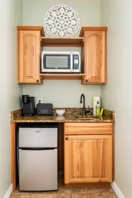 Private Detached Tuscan Casita! - Image 4