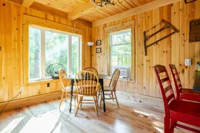 Mountainside Lodge, near wedding barns/Stowe - Image 4