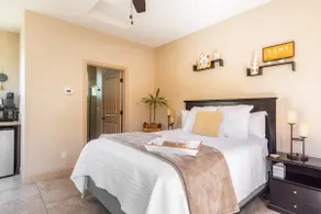 Sunflower Suite - Image 2