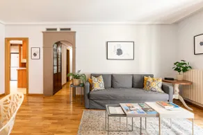 Nice 100 m apartment next to Plaza España, the center - Image 2