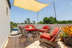 Private Master Room near Crash Boat - Image 4