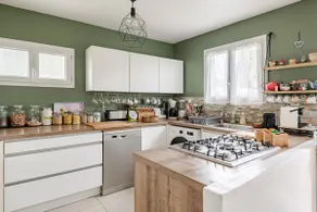 Nice townhouse - Image 5