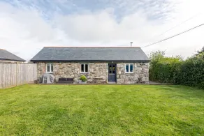 Cottage 4 Miles to Hayle Beach With EV Charger - Image 2