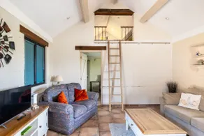 The Grange (Annex Apartment) - Image 2
