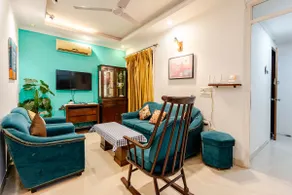 STS:2 MIN WALK To M Blk Market GK1-WiFi-Modern 2BR - Image 2