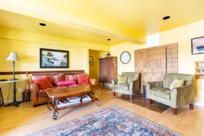 2 Bed, Best Located Beach Ste, Cozy Stunning Views - Image 3