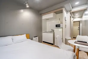Eat's Ebisu, 10-minute walk from JR Ebisu Station, double bed apartment 102 - Image 2