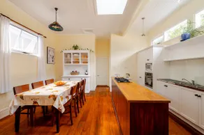 Beach cottage family holidays 7 mins walk - Image 5