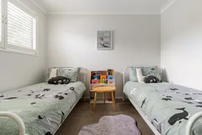 Zen townhouse in the heart of Bulimba - Image 5