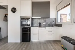 Beachfront loft in Llançà - Image 4