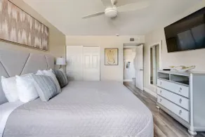 Old Town Oasis|Modern Condo+Amenities|Pool Access - Image 3