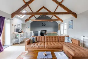 Tranquil Welsh Cottage nr beach/garden office - Image 2