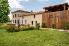 Chambres d'hôte & Gîte Château Le Conte - Saint Emilion - Image 5