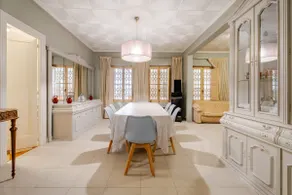 Sea views, huge terrace and 5 bedrooms. - Image 5