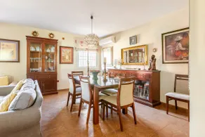 Beautiful villa with private pool 10 min. from Seville - Image 4