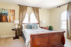 Beautiful In-Law Unit in Dublin (Private Entrance) - Image 5