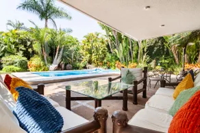 Charming residence in Cuernavaca - Image 4