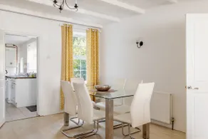 Charmig viktoriansk stuga 3BR i den historiska staden Colnbrook, Berkshire - Image 2