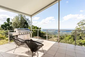 Tamborine Mountain Spectacular Gold Coast Views - Image 2