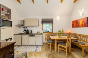 Cozy Holiday Home Leibnitz - Garden & Relaxation - Image 4