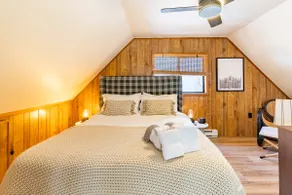 Cinderloch Chalet -Modern Living in the Poconos ! - Image 4