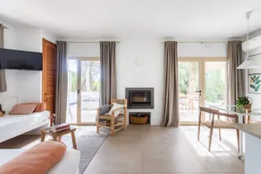 Independent guest house under Montgó - Image 5