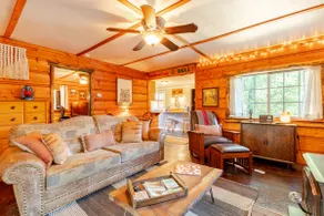 Happy Cabin - Image 2